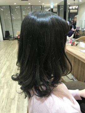 ヴィサージュ ユニール(VISAGE unir) 『VISAGE unir』  永野圭一  マットグレーカラー