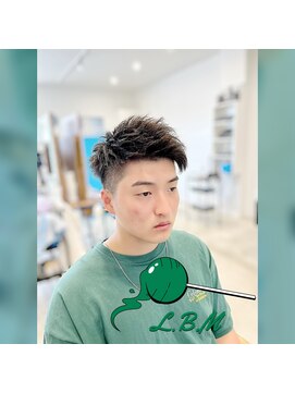 レジット メンズ ヘアサロン(LEGIT MEN's HAIR SALON) アップバングショート