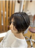 ショートボブ