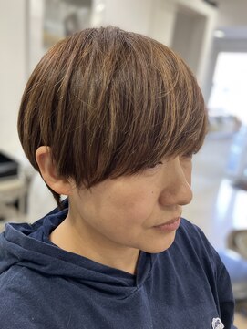 美容室 マム(MOM) マッシュショート