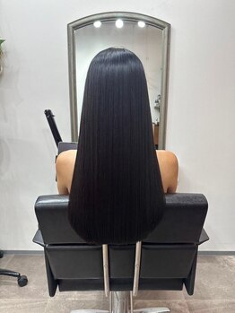 シアー 大阪梅田(SHEER.)の写真/クセやうねり、広がりでお困りの方必見！SHEER.式髪質改善で思わず触れたくなるような艶髪に導く♪