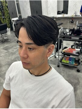 オム ブランシェ(HOMME BLANCHE’) 【Natsuki】自然な毛流れパーマ