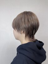 キャラ 池袋本店(CHARA) ブリーチオンカラーでグレージュ・ショートウルフ【大村】