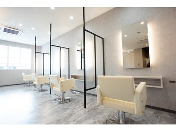 ursus byHEADLIGHT印西千葉ニュータウン店【アーサスバイヘッドライト】