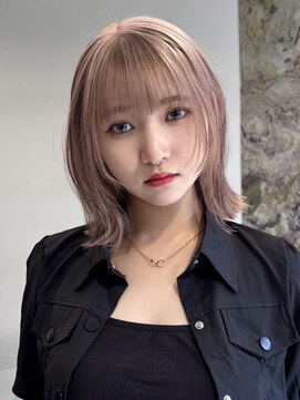 ソル ジングウマエ(SOL JINGUMAE) 顔周りレイヤーカットタッセルボブ外ハネボブワンホンボブ韓国