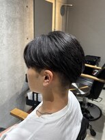 ブルニール 心斎橋(BLEUNIR)&nbsp;刈り上げ　センターパート　韓国風