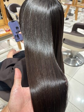 アース 武蔵境店(HAIR & MAKE EARTH) 【武蔵境】30代女性のお客様、髪質改善で最高のツヤ髪に。