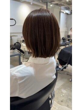 フォト 新宿(foto) くびれボブ/暗めカラー