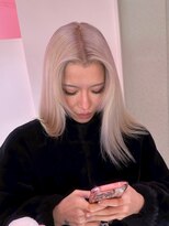 ダズリングディア(Dazzling Deer)&nbsp;ミルクティベージュ／ストレート／ミディアム／ハイトーン