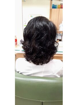 アエラス(Aeolus) パーマスタイル