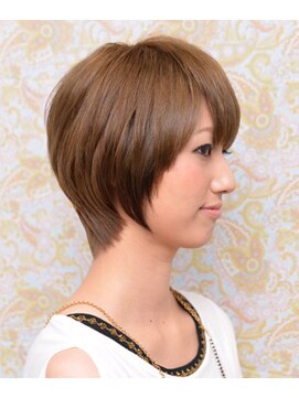 キッカ 千葉中央店(CHICCA) 【CHICCA 千葉中央】ナチュラルショート（横）