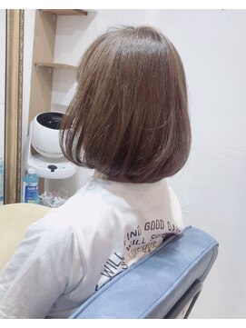 ミッシェル アフロート(michelle afloat) 20代３０代４０代５０代重めふんわりワンレンCカーブボブカット