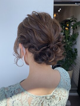 サロンドミルク 溝の口店(salon de MiLK) ニュアンスヘアセット♪シニヨン