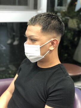 モテナ アット ベッピン(motenas at Beppin s) スキンフェード