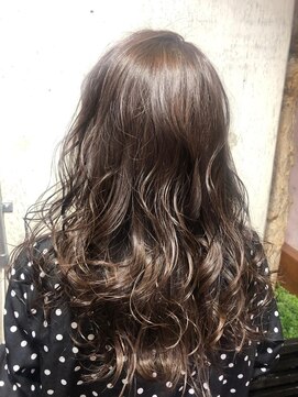 ジュジュル 稲毛本店(jujur) 透明感カラー/ロング/カーキグレージュ/大人かわいい【稲毛】