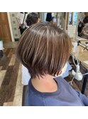 ハイライトショートボブ