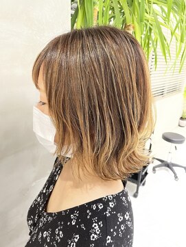 ワン 横浜(ONE005) ウルフボブ×ベージュハイライト