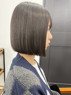 ネオリーブ クーロ(Neolive curro) 小顔ボブ×美髪[ぱつっとボブ/縮毛矯正/横浜韓国]