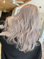 リード バイ ラグーン(LEAD by LAGOON)&nbsp;イヤリングカラーハイライトインナーカラーバレイヤージュ