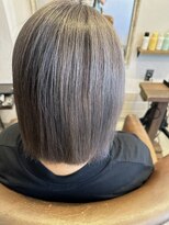 ジィップクリニカ(Zip clinica) グレージュカラー 担当-木村優伽