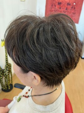 アトリエ ケーティー atelierKt なんちゃってマッシュ風ヘアアレンジ♪
