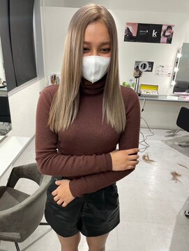 キング 枚方店(K!ng) 縮毛矯正髪質改善ハイライトレイヤーカット枚方美容室エクステ
