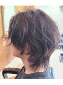 ミディアムウルフ×パーマ