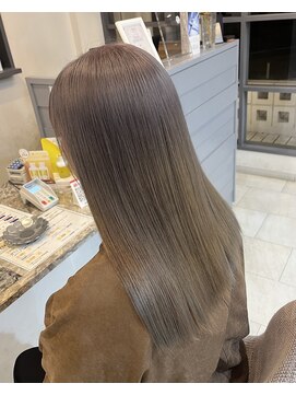 ラピステン 福岡天神 大名店(Lapis) 10代・20代/ダブルカラー/くすみ◎グレージュカラー