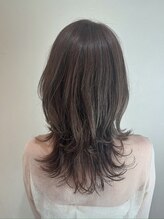 白髪染めも自然で若々しい仕上がりに