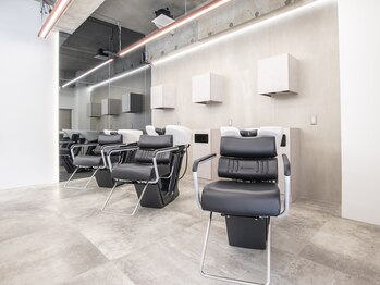 メンズサロン EIGHT MEN 那覇新都心店【エイトメン】【12月19日NEW OPEN（予定）】