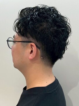 オレンジペコ(orange peco) スパイラルパーマ 束感パーマ ツーブロック 刈り上げ 20代