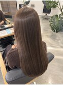 ブラウンベージュ