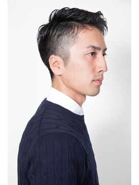 ヘアスタジオ ジャンテ(Hair Studio J'en te) 黒髪ツーブロックスタイル。