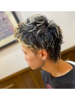 ヒロギンザバーバーショップ 神楽坂店(HIRO GINZA BARBER SHOP)&nbsp;【ウルフ×金髪メッシュ】
