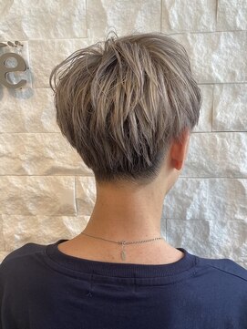 ルシードスタイルレーヴ(LUCIDO STYLE REVE) ツーブロ×ハイトーン