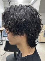 フイ 代々木(Hui)&nbsp;メンズ/アップバング/ツーブロックマッシュ/束感ショート波巻き