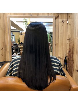 エルムトウキョウ(ELM Tokyo) グレーの透明感艶髪