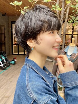 ハルキ ミナト ジャパン オオサカ(HARUKI MINATO japan OSAKA) 30代40代50代小顔似合わせカットくびレイヤーエモージュ大人可愛