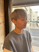ヘアーアンドメイク ファット(Hair&Make PHAT)&nbsp;ハイトーンゴールデンホワイト★小顔ラインメンズショートコンマ