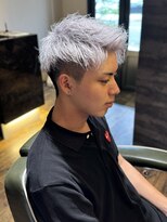 エクファフォーメン(EX-FA FOR MEN)&nbsp;ホワイトシルバー /滋賀/ウルフ/カルマパーマ/ベリーショート