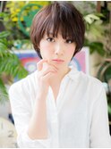 黒髪アッシュブラック前下がり束感ショートh3川口20代30代40代