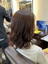 キャラ 池袋本店(CHARA) 伸ばし中のミディアムヘアもコテ巻き風パーマで可愛くオシャレ♪