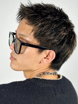 プレミアムバーバー 新宿店(PREMIUM BARBER produce by HIRO GINZA) スパイキーショート