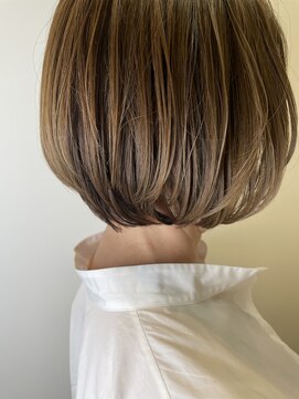 グランエクラ バイフルショウ(GRAND ECLAT by FURUSHO) 大人ショートボブ20代/30代/40代/50代