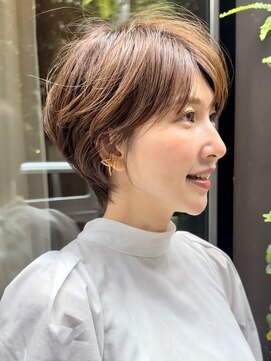 ビュートヨナカ(VIEW TOYONAKA) 【30代/40代/50代】白髪ぼかし/ショートカット/豊中