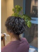 シアン 栄店(CYAN.)&nbsp;ヘアの動きを出したい方におすすめハイライトパーマ【栄】