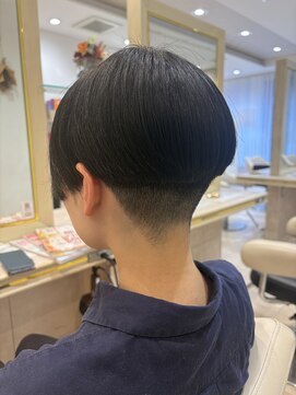 アッシュ 仙川店(Ash) 刈り上げショート刈り上げ女子メンズライクハンサムショート