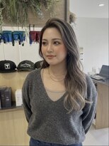 チオ(Chio)&nbsp;【富山】立体感抜群のバレイヤージュ大人艶セミロング