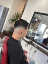 キューカンバー(CUCUMBER) フェザーアップ ミドルフェード メンズ