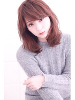 オーロ(ORO)&nbsp;シンプルコーデに合わせやすい長さの大人ヘア